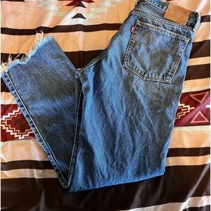 Levi's Women's Premium Wedgie Straight Jeans